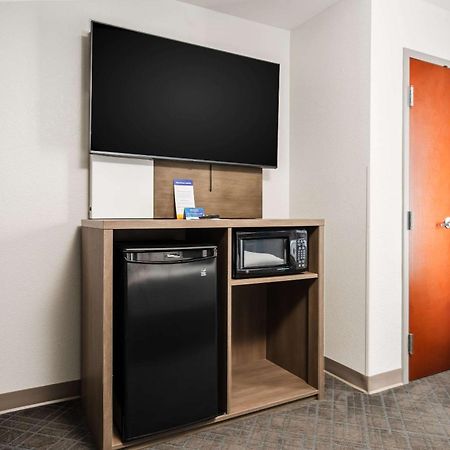 Comfort Suites Columbia Northeast - Fort Jackson Екстериор снимка