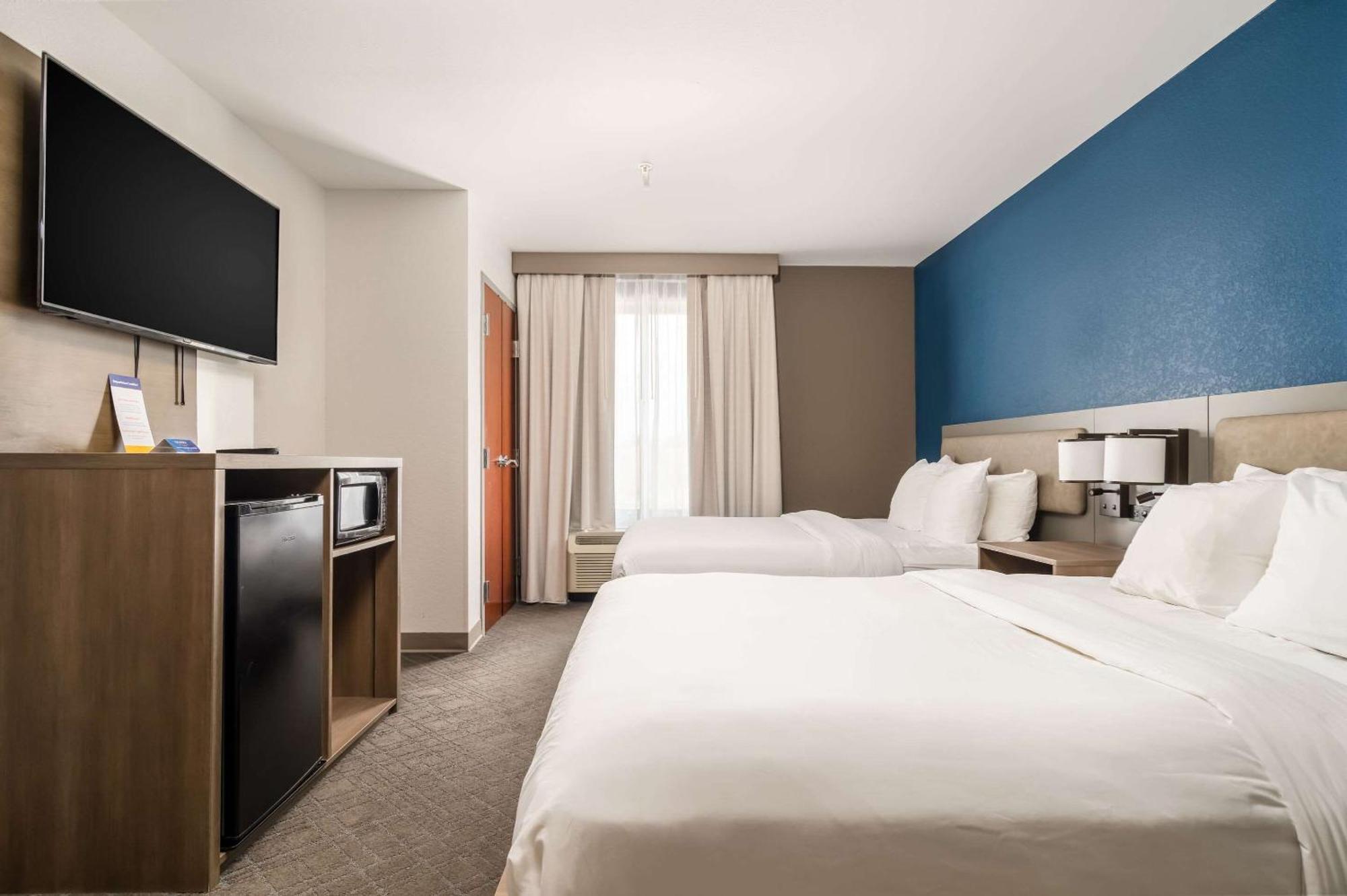 Comfort Suites Columbia Northeast - Fort Jackson Екстериор снимка