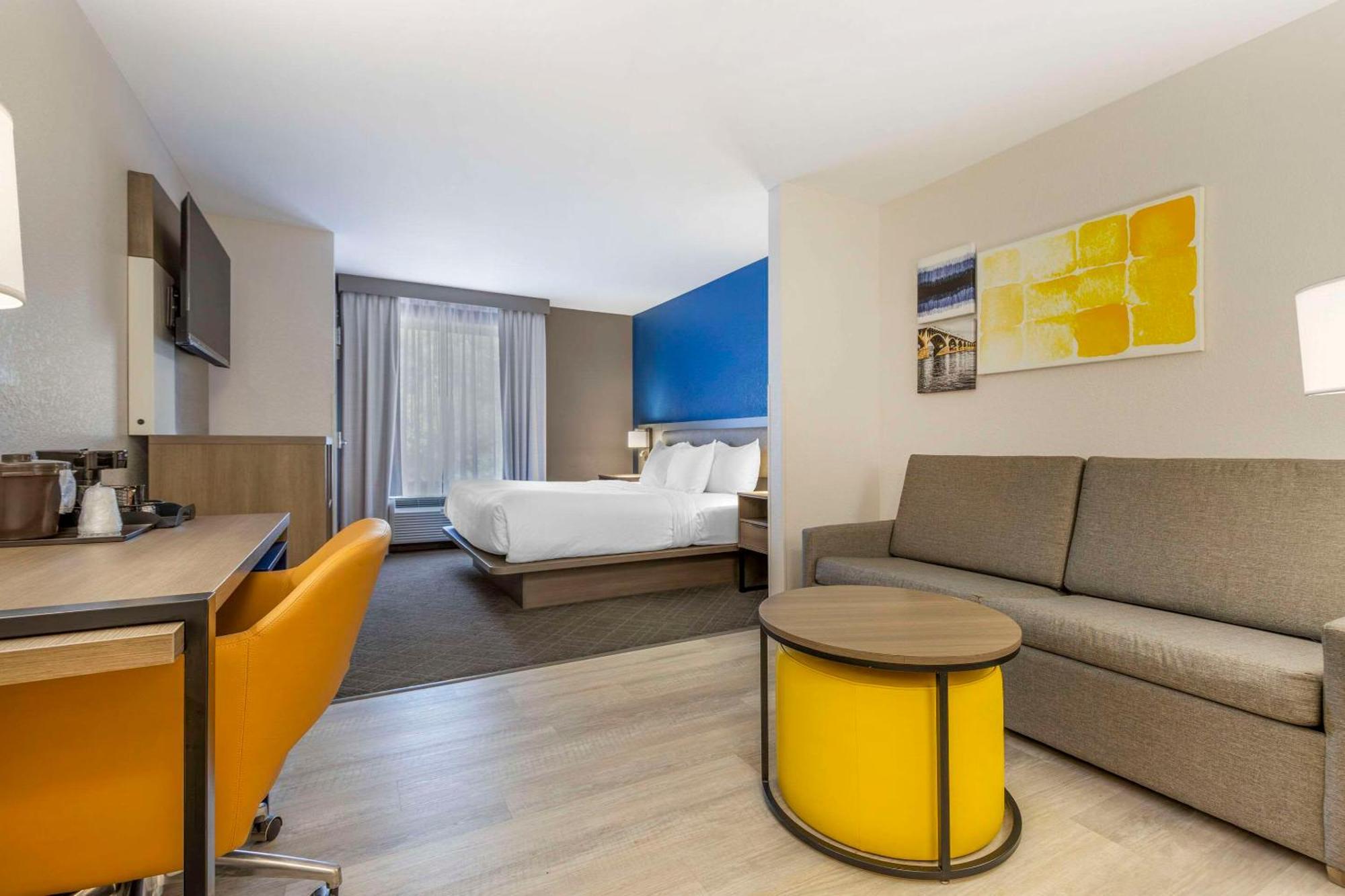 Comfort Suites Columbia Northeast - Fort Jackson Екстериор снимка