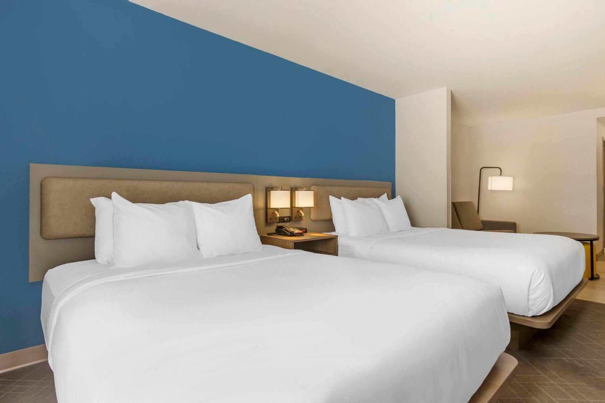 Comfort Suites Columbia Northeast - Fort Jackson Екстериор снимка