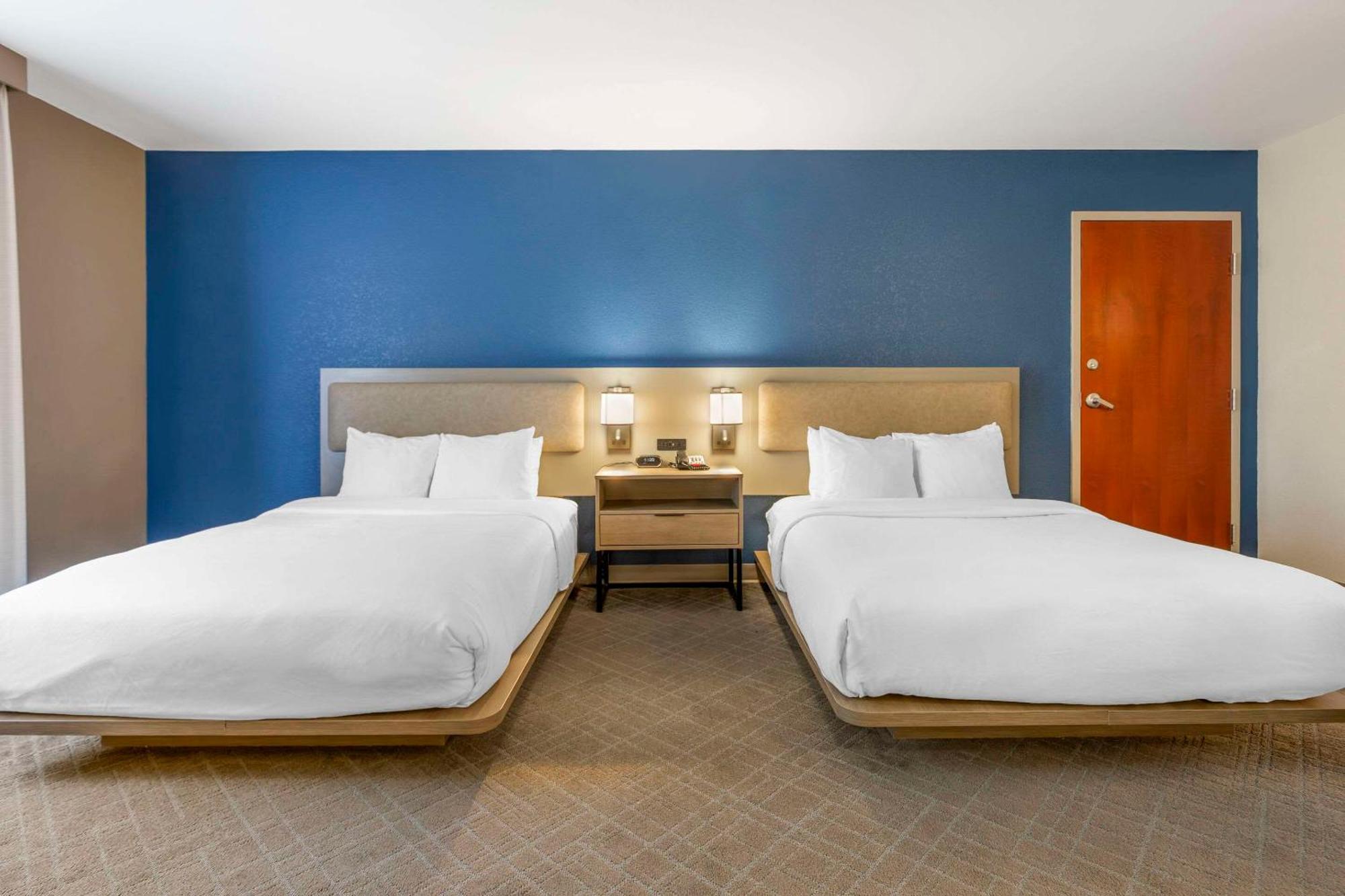 Comfort Suites Columbia Northeast - Fort Jackson Екстериор снимка